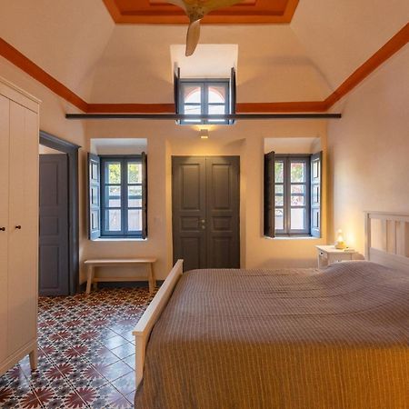 St.Mammas Traditional Apartment Мессария Экстерьер фото