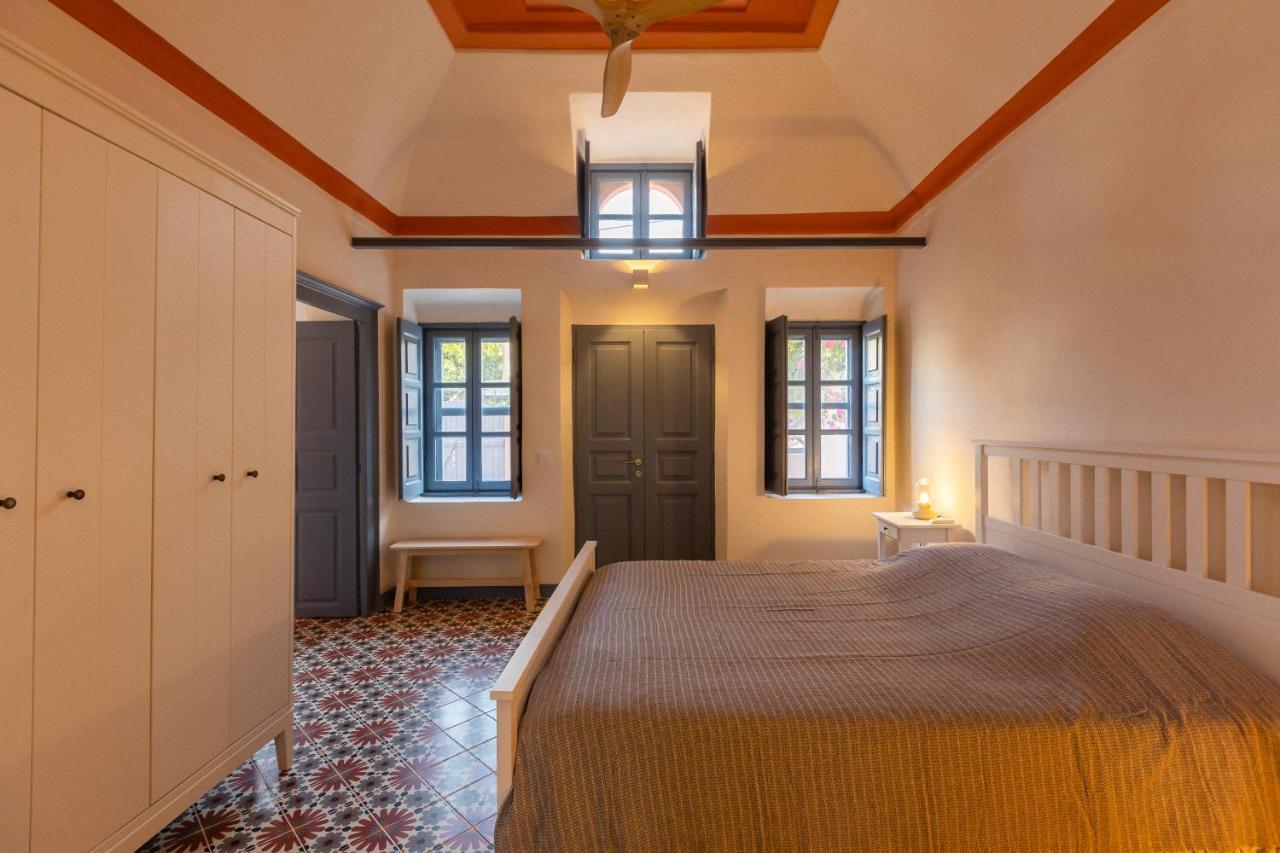 St.Mammas Traditional Apartment Мессария Экстерьер фото