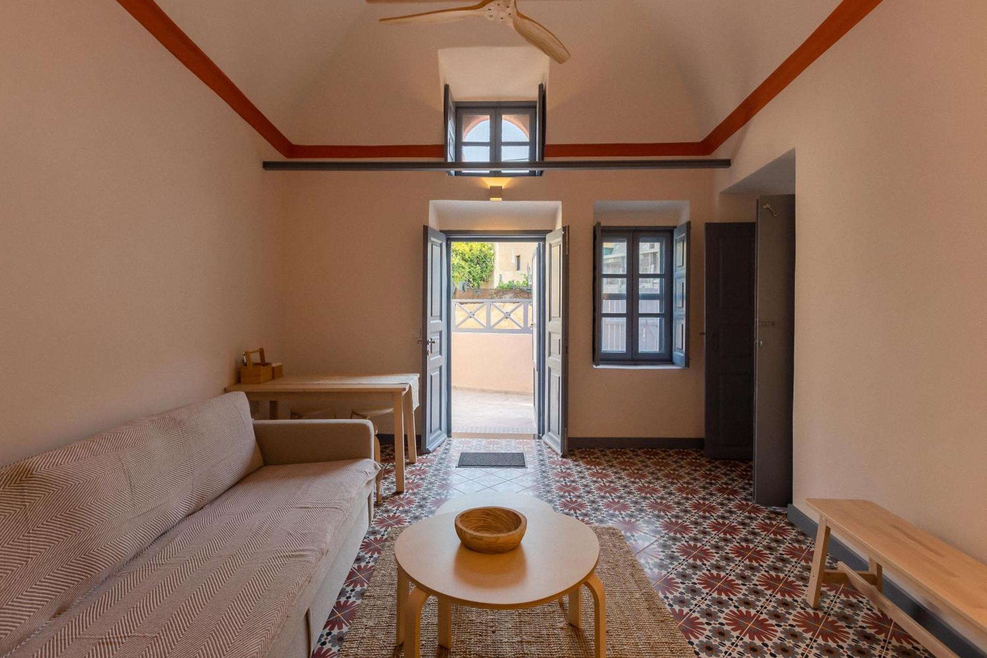 St.Mammas Traditional Apartment Мессария Экстерьер фото